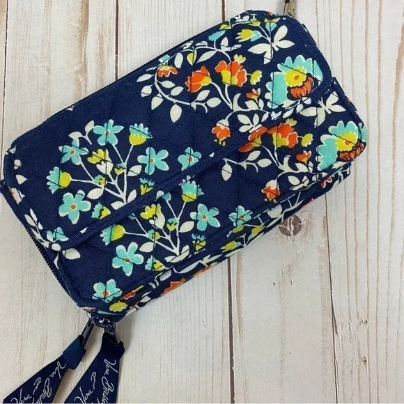 Vera Bradley Quilted Floral Wristlet Wallet - Picture 2 of 13